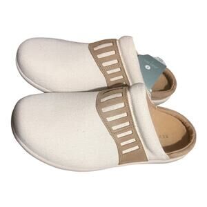Revitalign Maria Clogs Cream and Tan Comfort Shoes Sz 8.5D (Wide) NWB